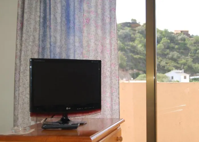 Hotel Llucena *